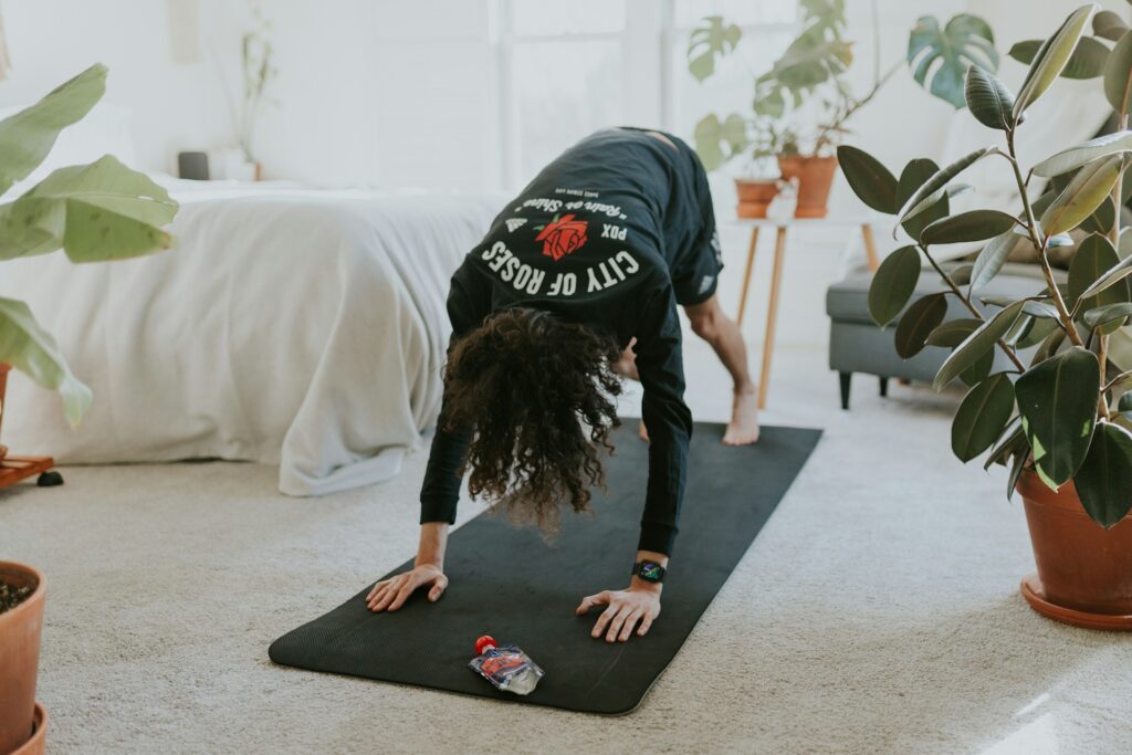 5 Amazing Best Non-Slip Yoga Mats for Safe Home Workouts
